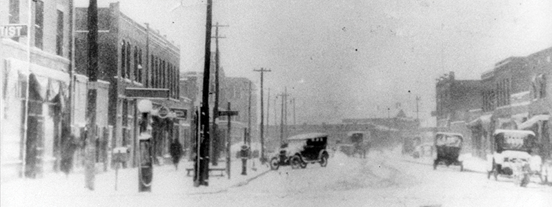 The intersection of Greenwood and Archer, before the Massacre