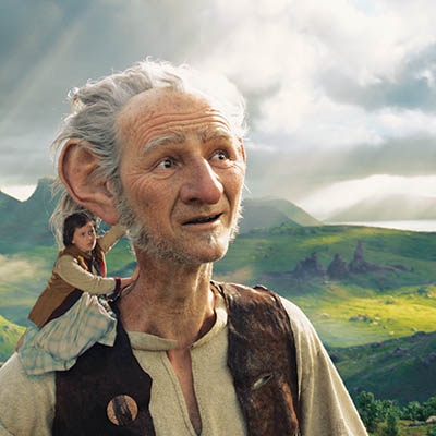 Ruby Barnhill and Mark Rylance in “The BFG”