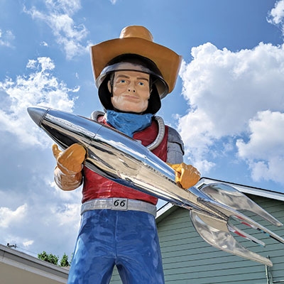 Towering space cowboy and Tulsa’s newest eligible bachelor, Buck Atom, greets visitors on Route 66. 